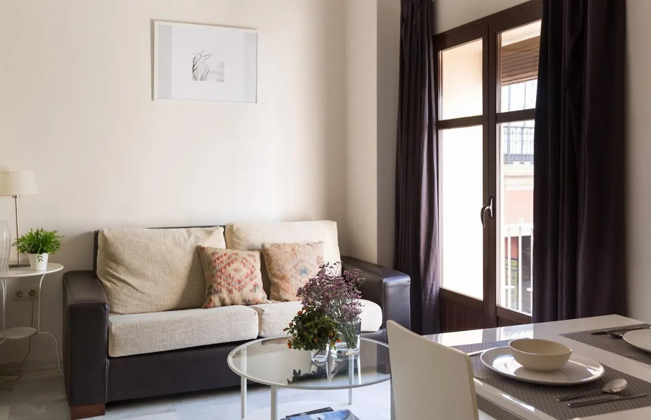 Apartment Apartamentos Altamira Seville